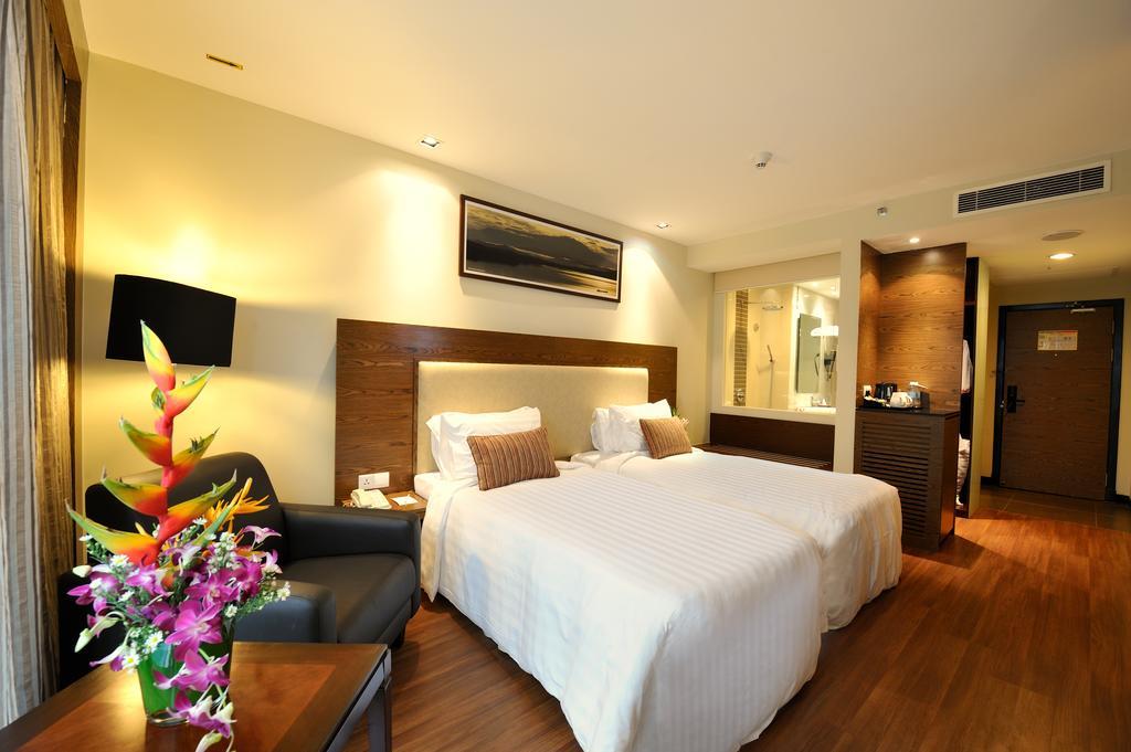 โรงแรมแกรนด์ บอร์เนียว โกตาคินาบาลู ภายนอก รูปภาพ